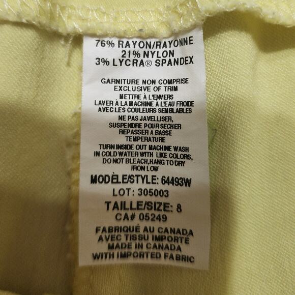 SC Montreal Cropped Bright Yellow Stretchy Pull-On Capri Pants, Size 8 - Picture 7 of 7